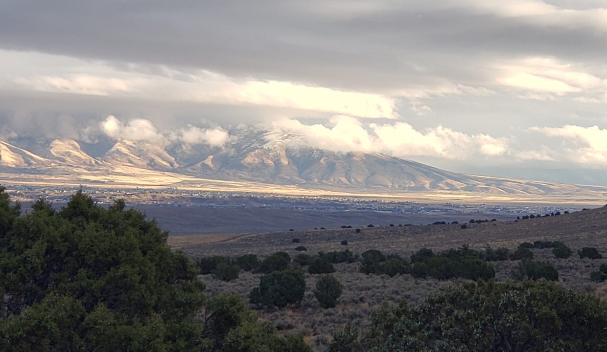 View of Ruby mountains from 013